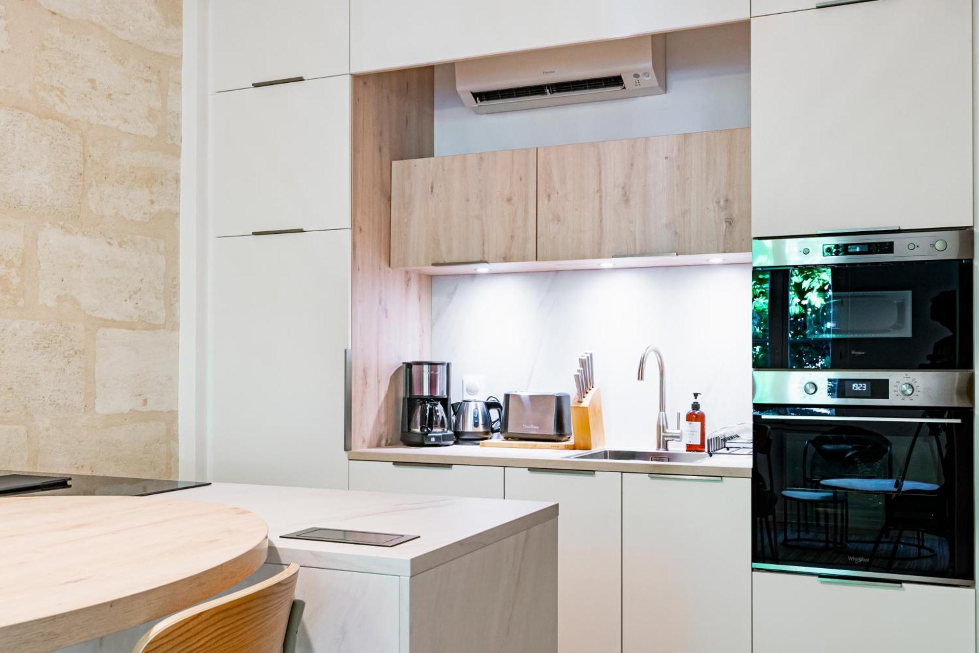 Magnifique Appartement Climatise - Proche Garonne Bordeaux Eksteriør bilde