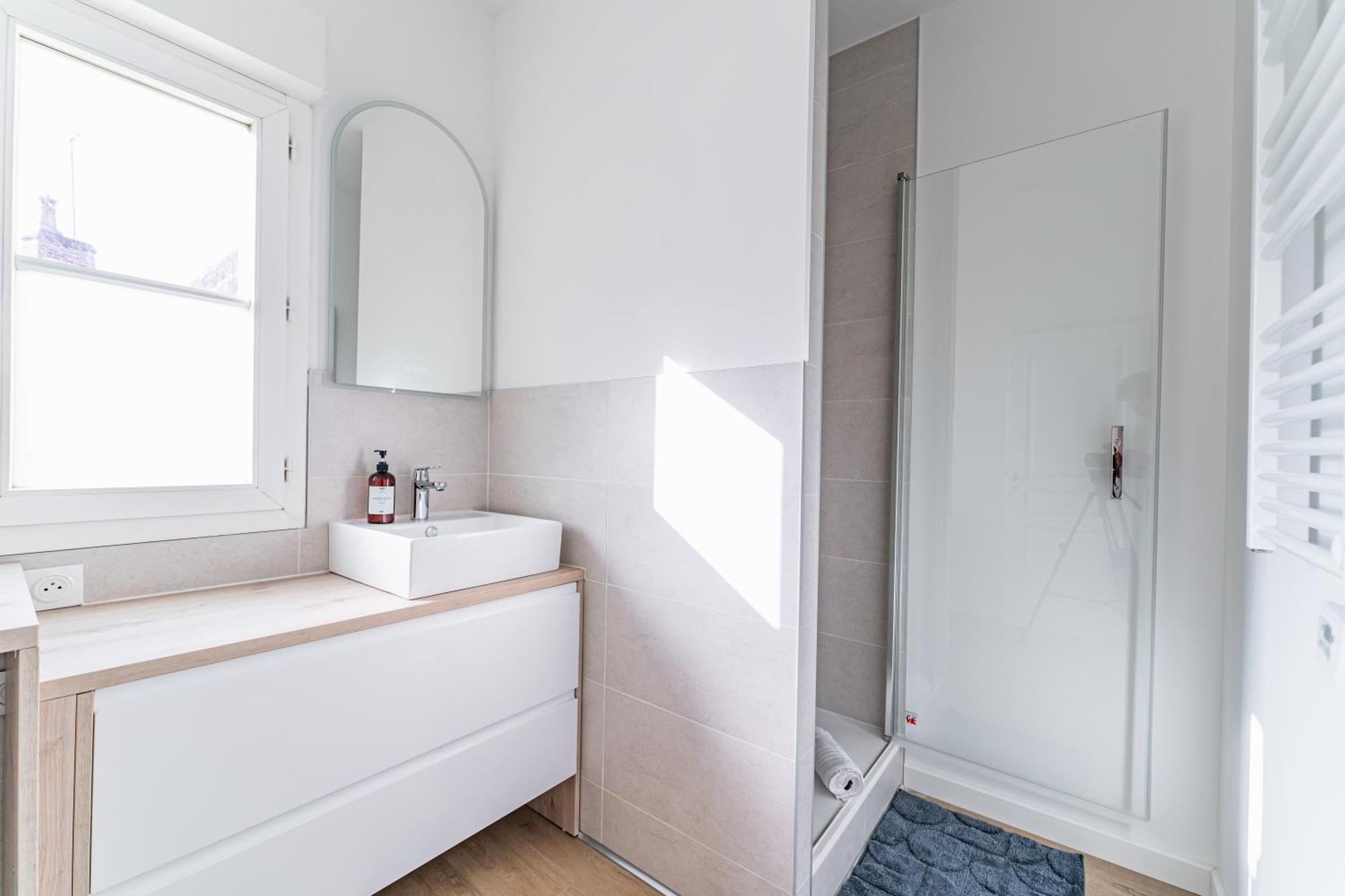 Magnifique Appartement Climatise - Proche Garonne Bordeaux Eksteriør bilde